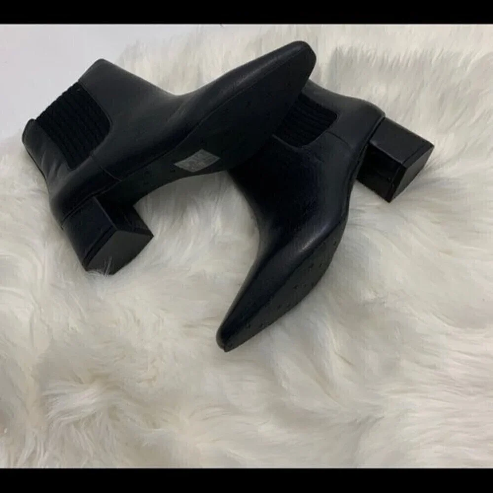 NIC+ZOE Sammy Bootie Size 10